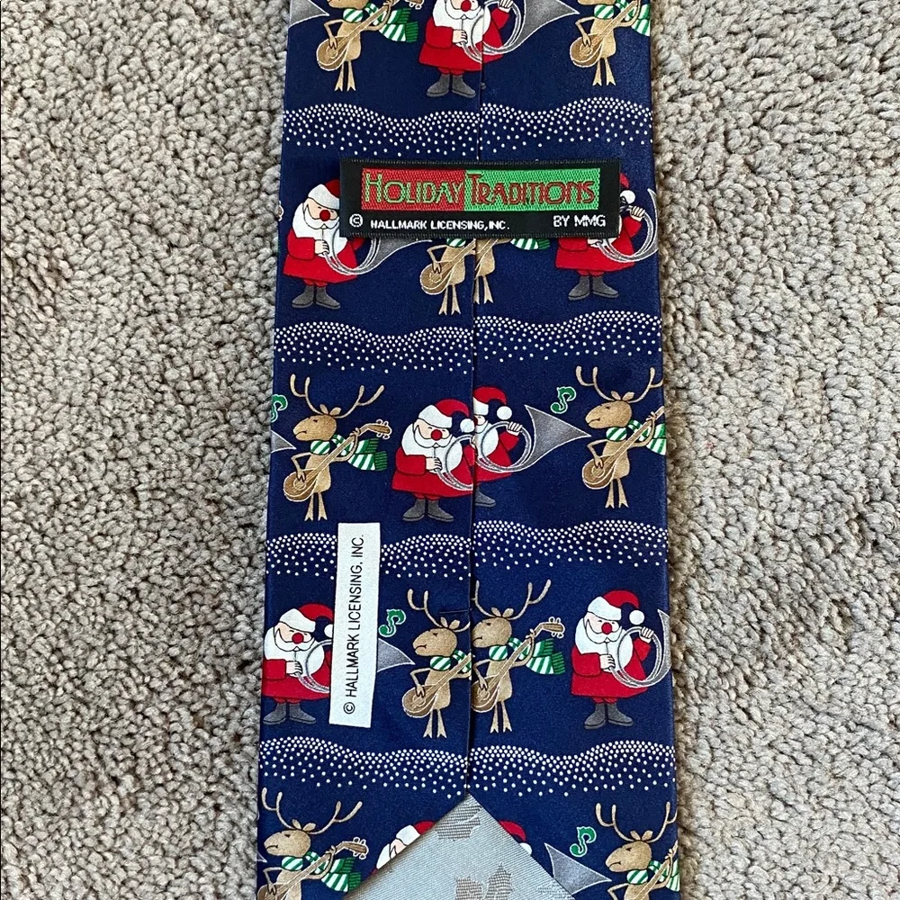 Hallmark Holiday Traditions Christmas Silk Tie Navy Santa Reindeer Festive